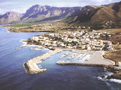 Club N&aacute;utico de Col&ograve;nia de Sant Pere - Mallorca Marinas