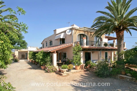 finca in Can Picafort for sale