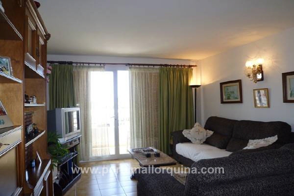 4-bedroom apartment in the centre of Andratx