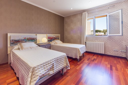 Detached house near to the sea in ciudad jardin purchase