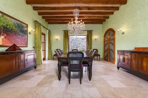 Spacious dining area