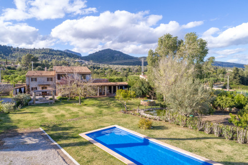 Birds-eye view of the property