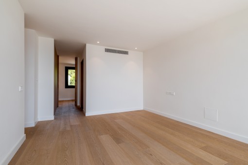 One of 5 bedrooms