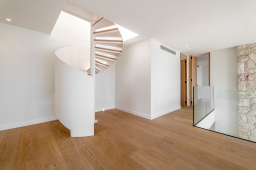 Spiral staircase to the roof terrace