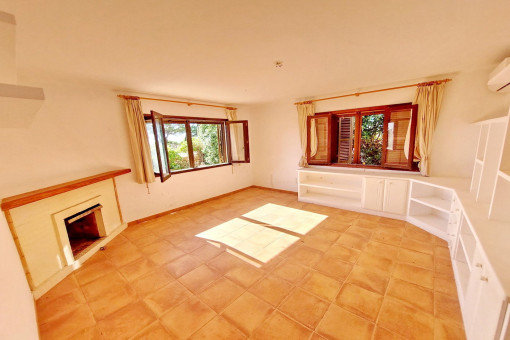 Living area with fireplace