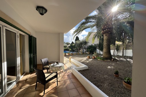 Separate terrace