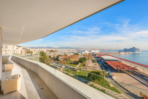 apartment in Paseo Maritimo