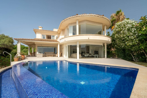 villa in Puerto Alcudia for sale