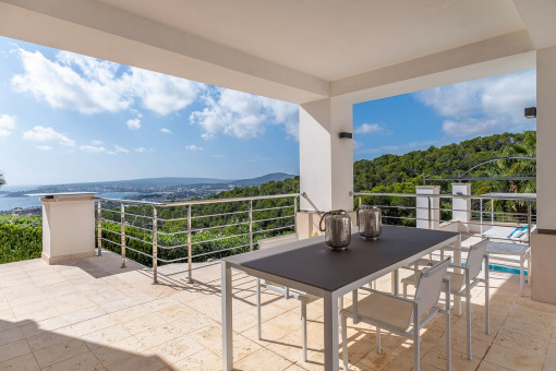 Covered outdoor dining area