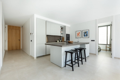 Open kitchen with practical cooking island