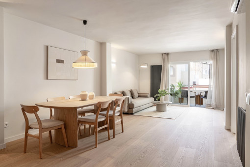 Spacious apartment with 3 bedrooms and 2 sunny terraces in Santa Catalina