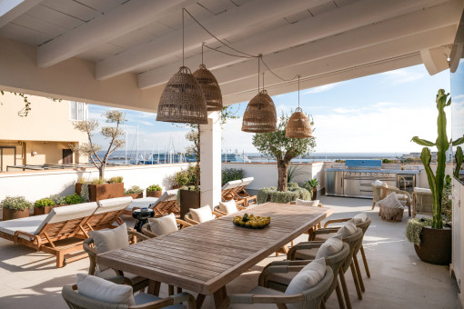 Stunning dinning area