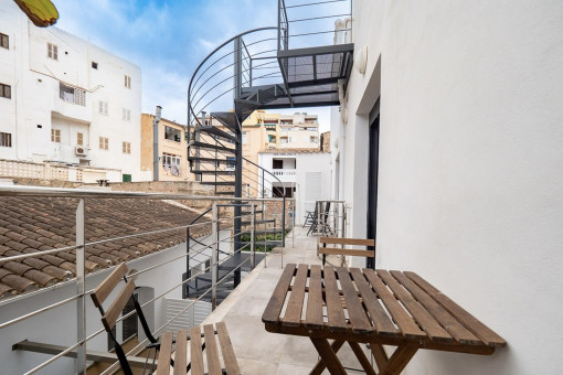 Balcony with spiral staircase