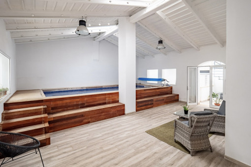 Communal spa with indoor pool and sauna