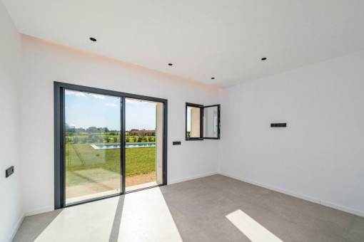 1st bedroom on the ground floor