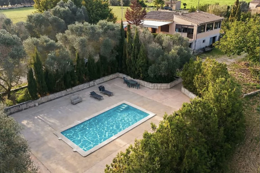Charming finca with pool in a quiet location with far-reaching views of the countryside in Son Mas