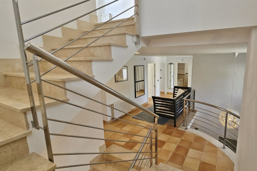 Staircase over three floors