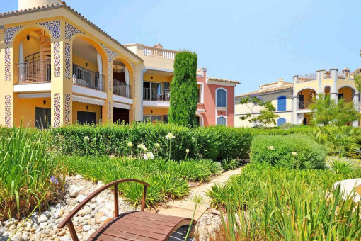 Residential complex with Mediterranean gardens