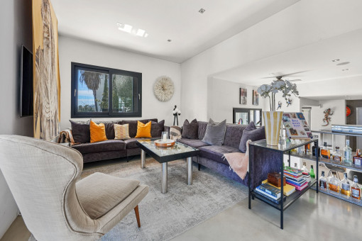 Comfortable living area with modern features