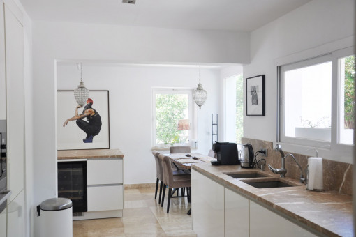Fully equipped kitchen