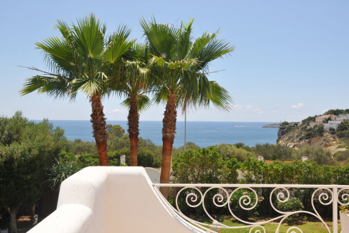 Garden and sea views with pool and plenty of privacy
