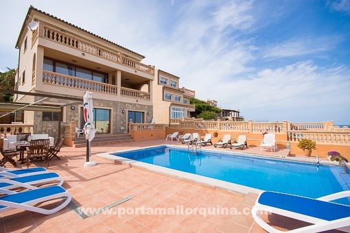 villa in Cala Mesquida for sale