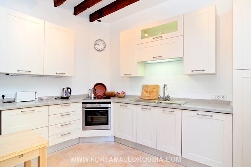 Fully equipped kitchen