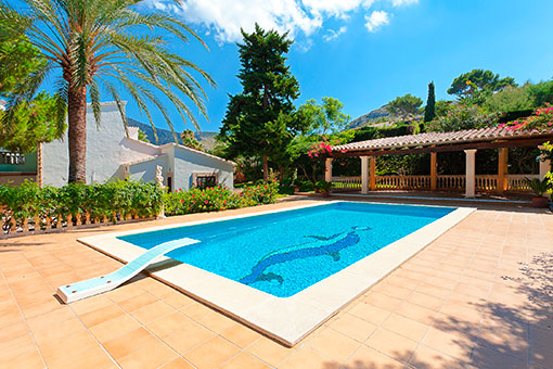 View of the villa from the garden