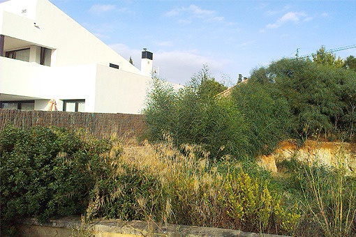 Streetview of the corner plot in Alcúdia