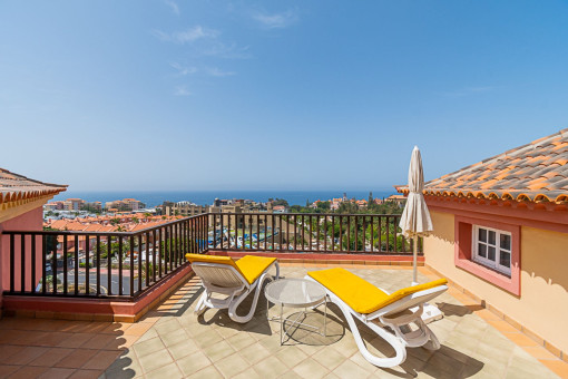 Roof terrace