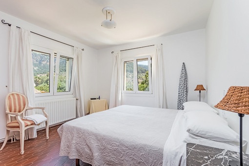Romantic bedroom