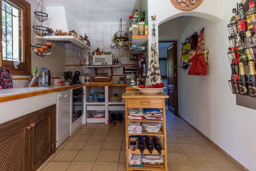 Fully equipped kitchen