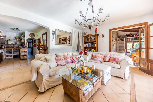 Noble living area