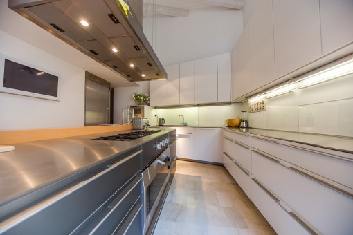 Fully equipped kitchen
