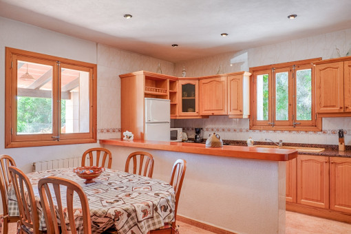 Open kitchen and dining area