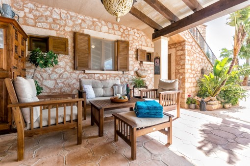 Lounge area on the covered terrace