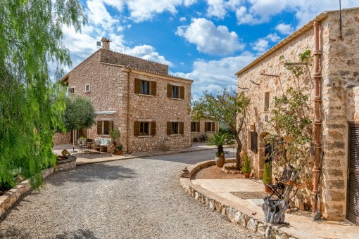 Views of the main and the guest house