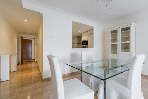 glastische für das home office seaview apartment in an exclusive residential complex bendinatpurchase bendinat glastische für das home office seaview apartment in an exclusive residential complex bendinatpurchase bendinat