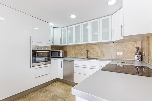 Modern kitchen