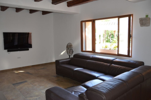 Spacious living area