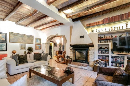 Enchanting living area with fireplace