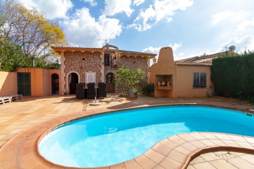 Beautiful Spacious House With A Lovely Pool In Palmanyola Purchase
