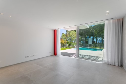 Living area with access to the terrace