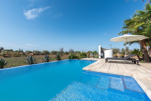 Large, private pool area