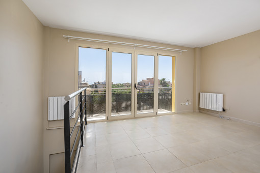 Access to the balcony