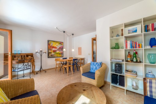 Spacious living and dining area