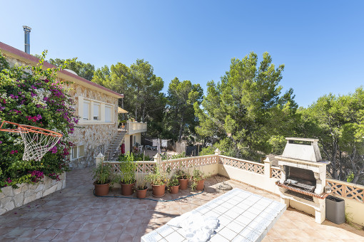 Terrace with bbq area