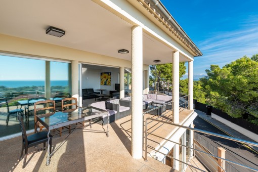 Sitting area on the balcony