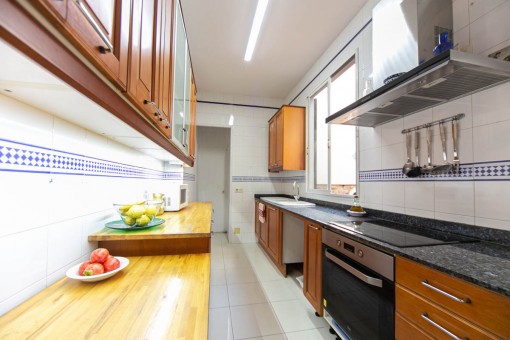 Spacious kitchen