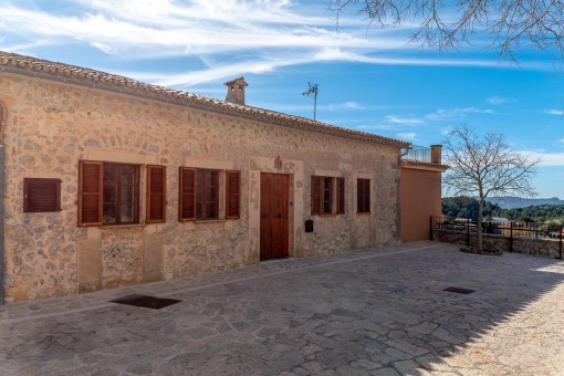 Front view and entrance to the house